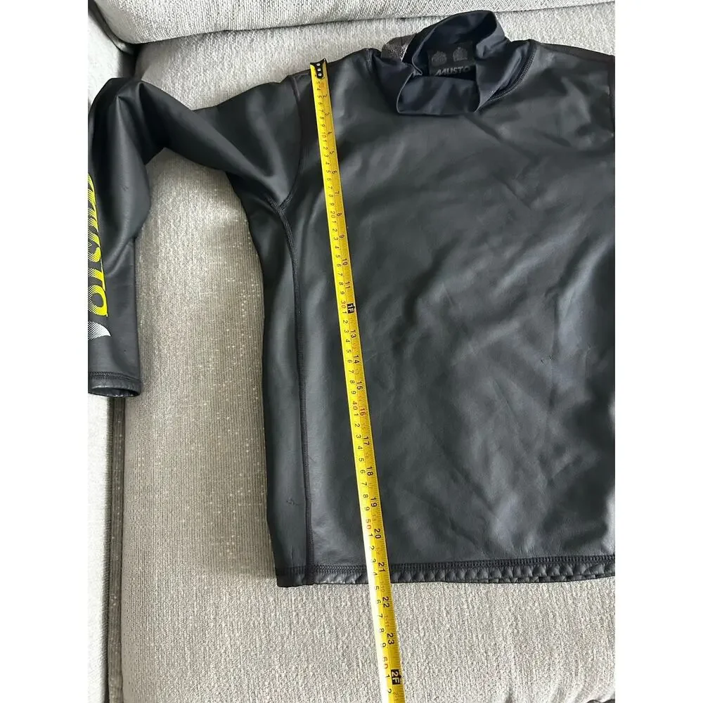 MUSTO Neoprene Top Boys Black Sailing Compress 9/11 Years